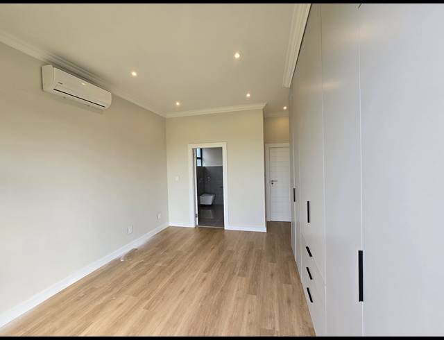 2 BEDROOM HOUSE FOR SALE IN NEW SALT ROCK CITY